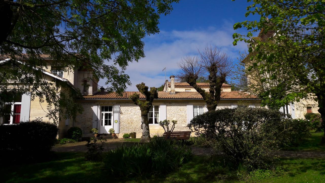 Golf De Teynac Bed & Breakfast Beychac-et-Caillau Exterior foto