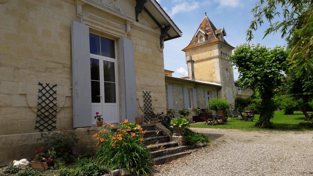 Golf De Teynac Bed & Breakfast Beychac-et-Caillau Exterior foto