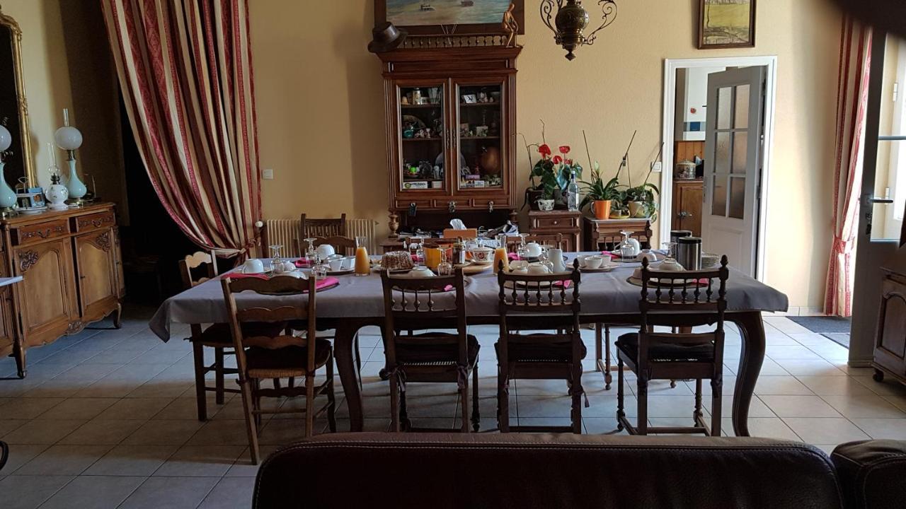 Golf De Teynac Bed & Breakfast Beychac-et-Caillau Exterior foto